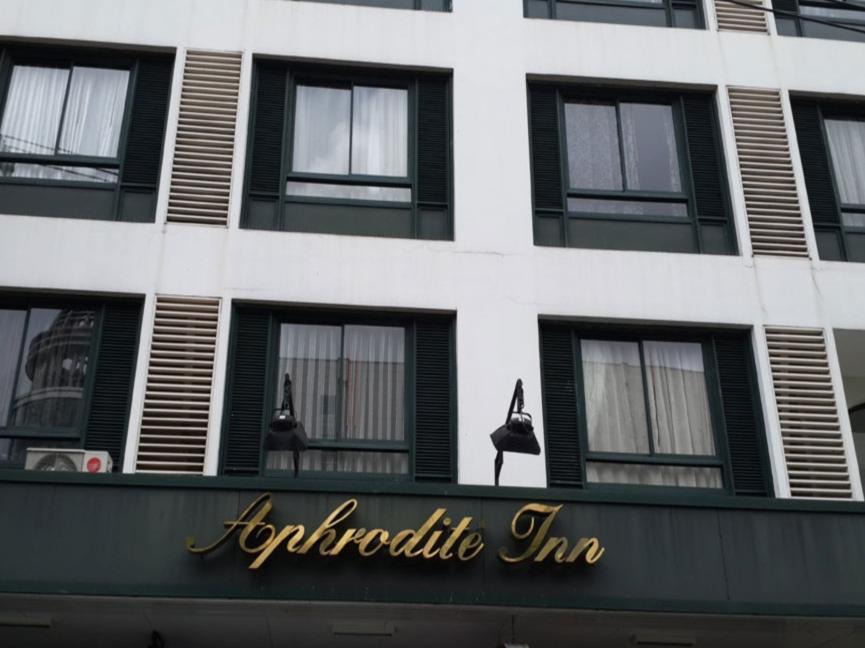 Aphrodite Inn Банкок Екстериор снимка