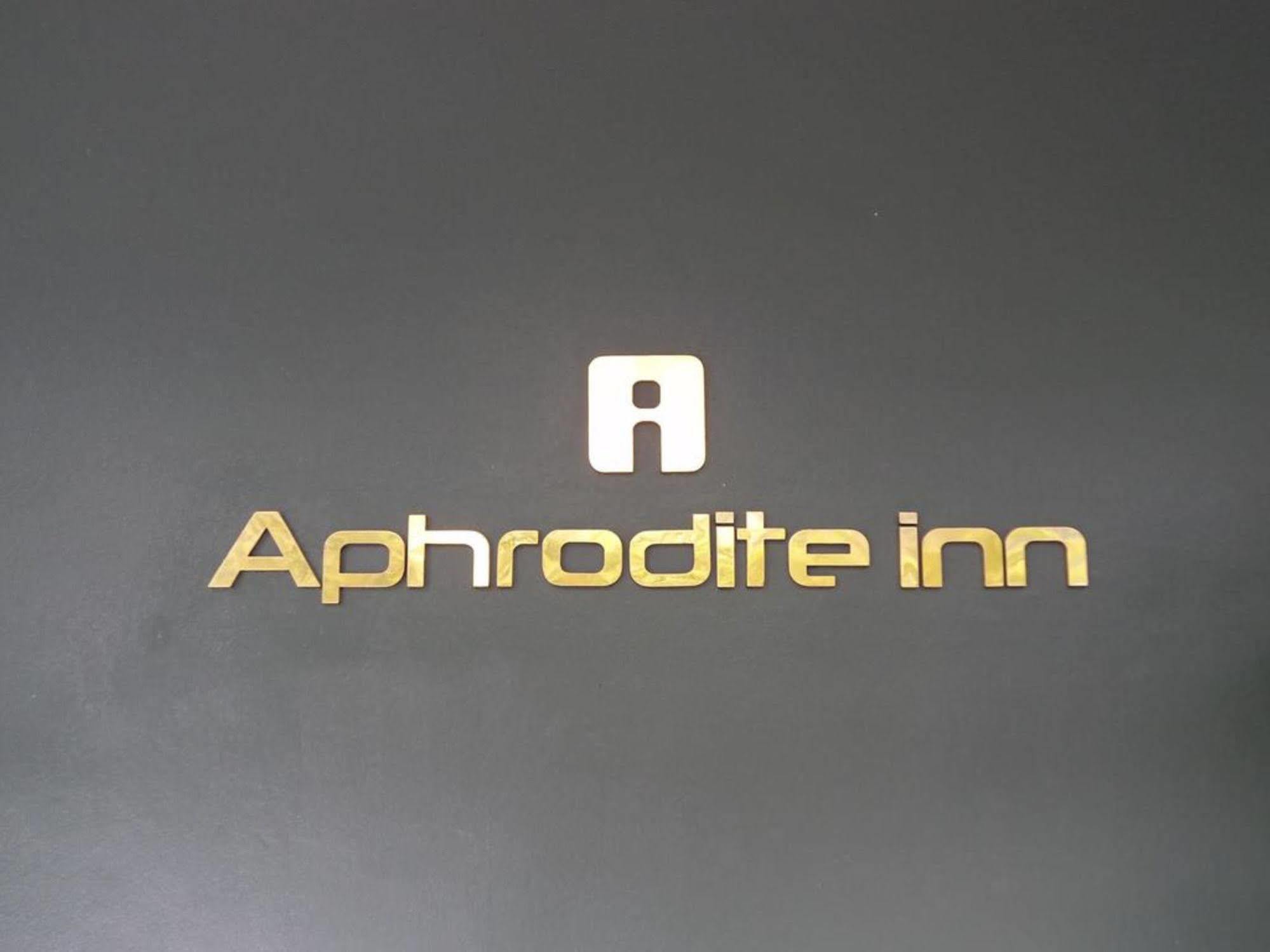 Aphrodite Inn Банкок Екстериор снимка