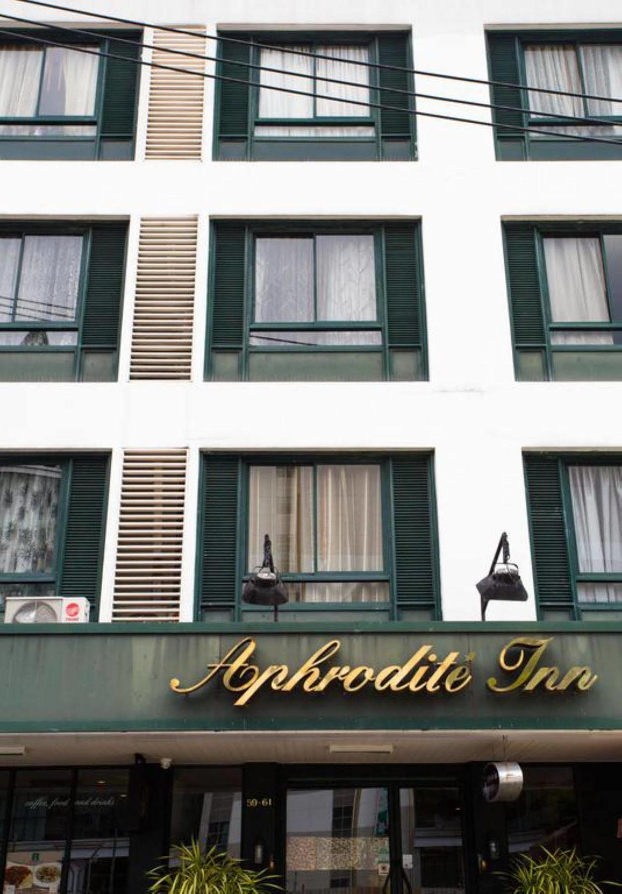 Aphrodite Inn Банкок Екстериор снимка